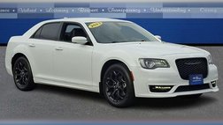 2023 Chrysler 300 Touring L