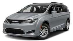 2017 Chrysler Pacifica Touring L FWD