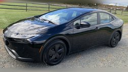 2025 Toyota Prius LE