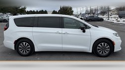 2024 Chrysler Pacifica Hybrid Select