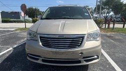 2015 Chrysler Town and Country Limited Platinum