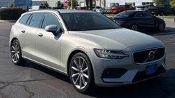 2020 Volvo V60 T5 Momentum