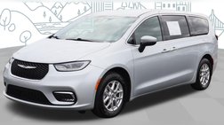 2023 Chrysler Pacifica Touring