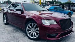 2019 Chrysler 300 Touring