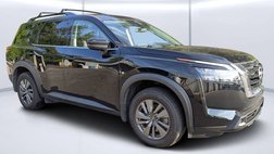 2023 Nissan Pathfinder SV
