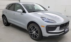 2023 Porsche Macan T
