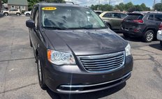 2015 Chrysler Town and Country Touring