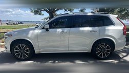 2017 Volvo XC90 T6 Momentum