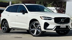 2024 Volvo XC60 Recharge T8 Ultimate Dark Theme