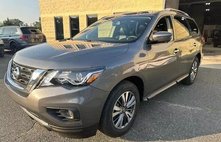 2020 Nissan Pathfinder SL