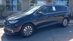 2022 Chrysler Pacifica Hybrid Touring L