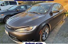 2016 Chrysler 200 S