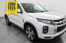 2023 Mitsubishi Outlander Sport SE