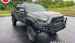 2016 Toyota Tacoma TRD Off-Road