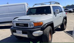 2014 Toyota FJ Cruiser Base