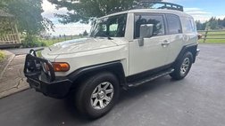 2014 Toyota FJ Cruiser Base
