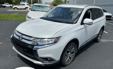 2017 Mitsubishi Outlander SE