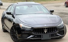 2023 Maserati Ghibli Modena Q4