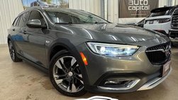 2018 Buick Regal TourX Essence