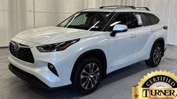 2022 Toyota Highlander Hybrid XLE