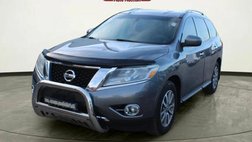 2015 Nissan Pathfinder SV