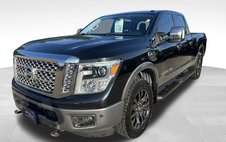 2017 Nissan Titan XD Platinum Reserve