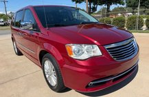 2015 Chrysler Town and Country Limited Platinum