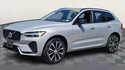 2023 Volvo XC60 B5 Plus Dark Theme