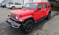 2025 Jeep Wrangler Sahara 4WD