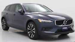 2022 Volvo V60 Cross Country T5