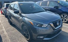 2020 Nissan Kicks SR