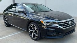 2020 Volkswagen Passat R-Line