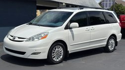 2010 Toyota Sienna XLE