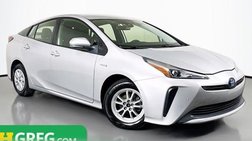 2021 Toyota Prius LE