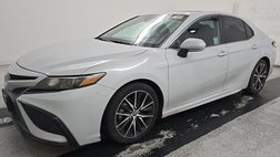 2022 Toyota Camry Hybrid SE