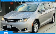 2017 Chrysler Pacifica Touring L FWD