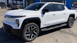 2025 Chevrolet Silverado EV RST