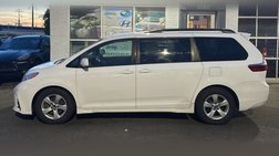 2019 Toyota Sienna LE 8-Passenger