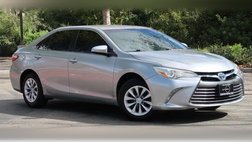 2016 Toyota Camry Hybrid LE FWD