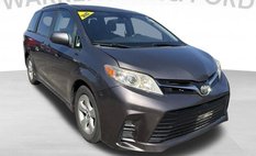 2019 Toyota Sienna LE 7-Passenger FWD with Auto-A