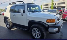 2014 Toyota FJ Cruiser Base