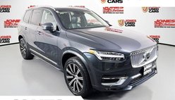2022 Volvo XC90 T6 Inscription 6-Passenger