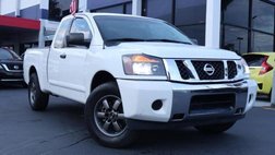 2013 Nissan Titan SV