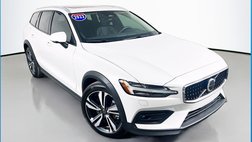 2023 Volvo V60 Cross Country B5 Plus