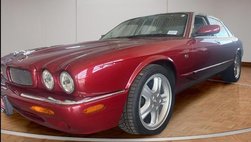 1999 Jaguar XJR Base