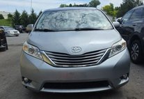 2014 Toyota Sienna XLE