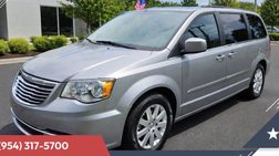 2016 Chrysler Town and Country Touring
