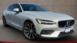 2021 Volvo S60 T5 Momentum