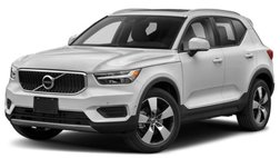 2021 Volvo XC40 T5 Momentum